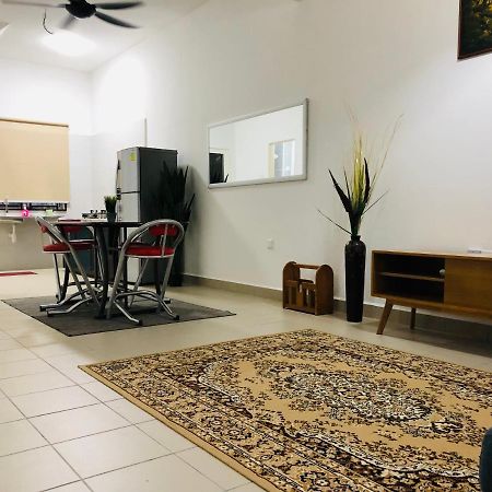 Alyn Home Batu Pahat IV Wifi Cuckoo Exterior photo